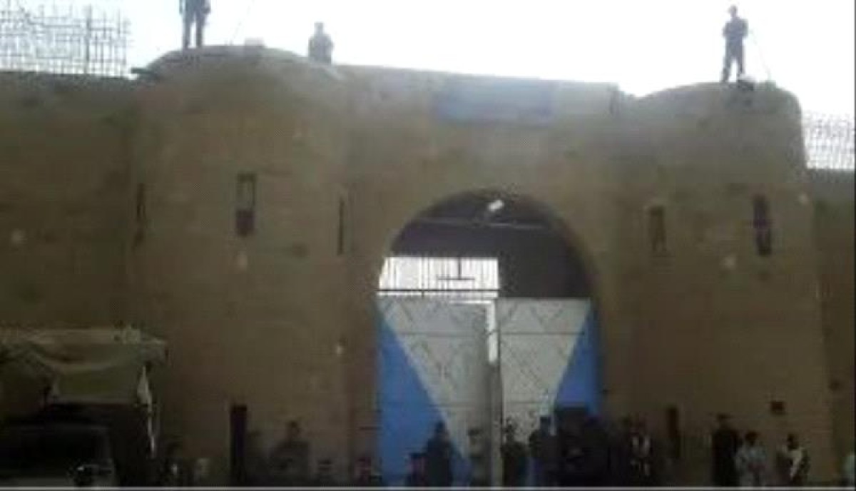 اسرار | بالاسماء والتفاصيل.. الحوثيون يطلقون سراح تاجر بعد دفعه مبالغ مالية كبيرة